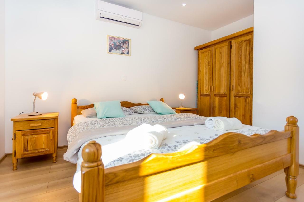 Apartmani Rebac Гата Экстерьер фото